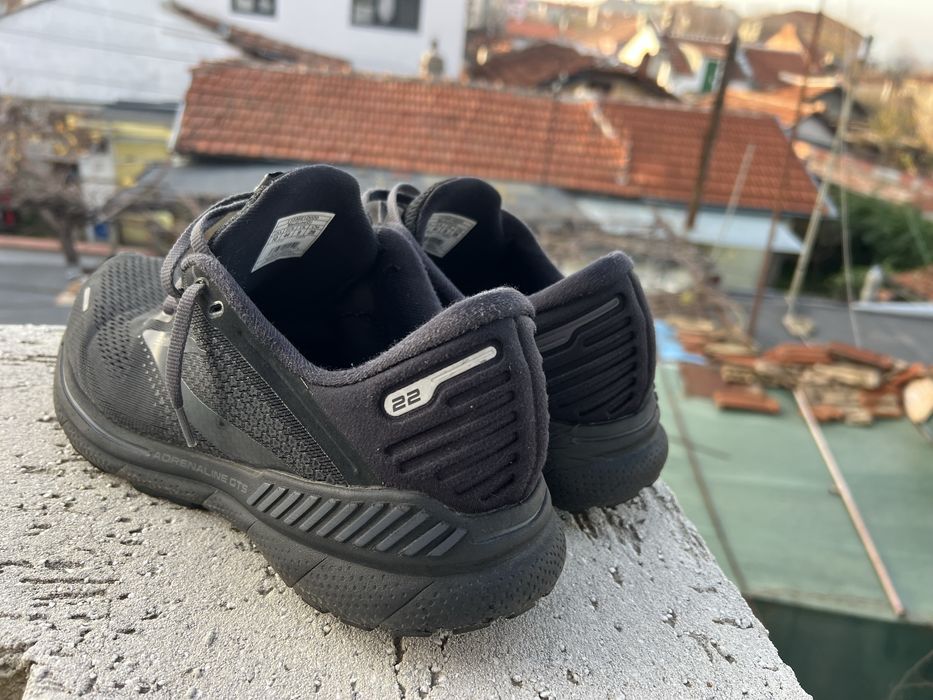 Brooks Adrenaline 22 44