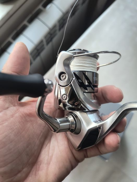 Макара Shimano Stradic FM 2500S