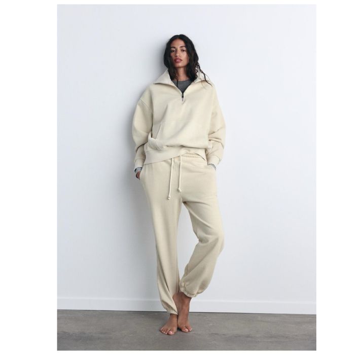 Zara новый костюм спортивный брюки свитшот кофта бежевый штаны зара