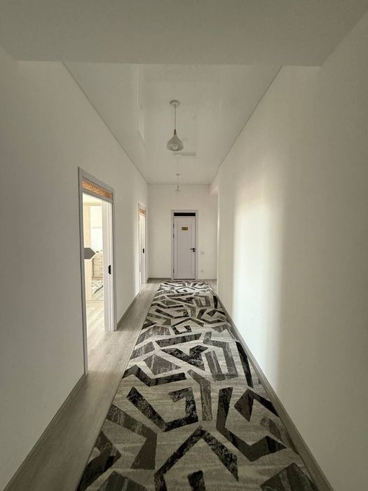 Продам квартиру на Паркентском 2/5/10 80м2