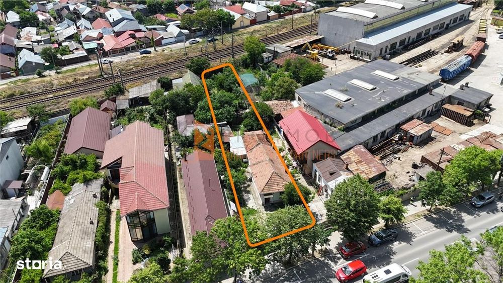 Teren intravilan + casa batraneasca zona 1 Decembrie 1918