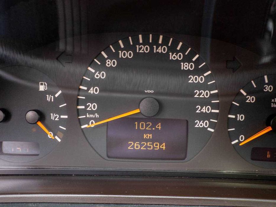 Продава се Mercedes CLK 200 kompressor