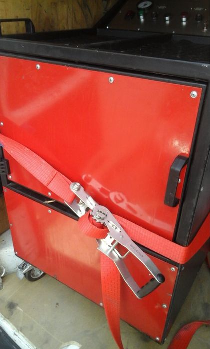 Машина за водородно почистване на двигател