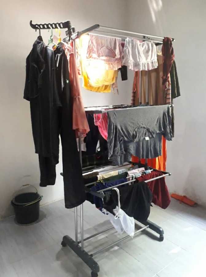 Многоетажна сушилня за пране, дрехи, закачалки за дрехи на колела