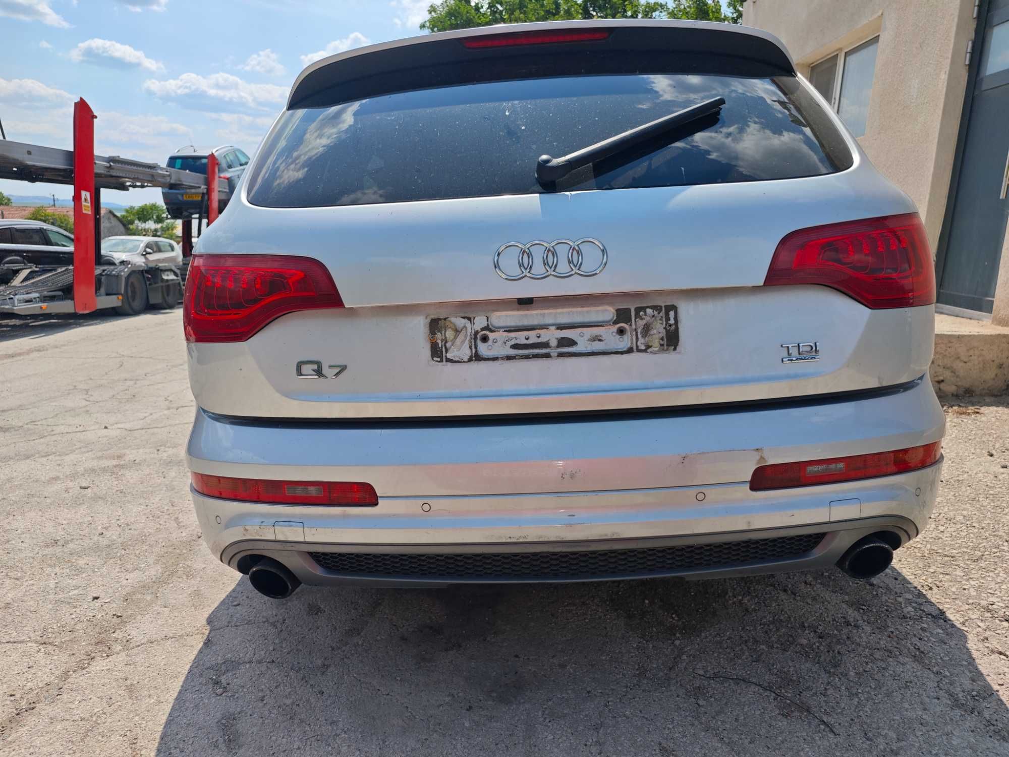 На части Audi Q7 Facelift Xenon 3.0tdi 245кс Автомат Quattro Sline