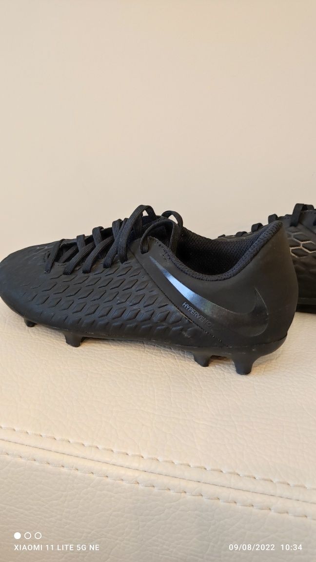 Футболни обувки,размер 34
