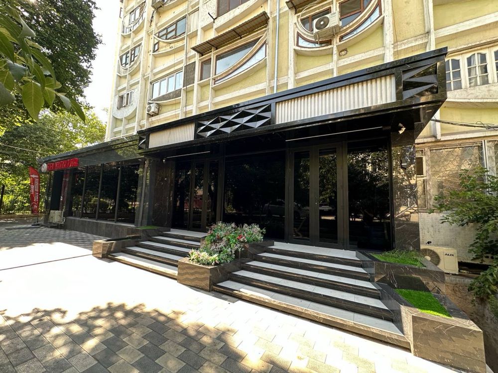 Аренда под офис Нукус кинотеатр 90м2 вдоль дороги