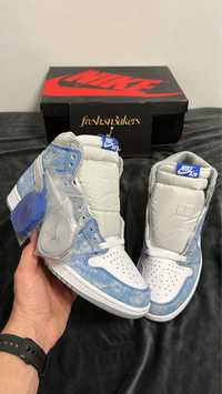 Air Jordan 1 Retro Hyper Royal (size 36/41/42)