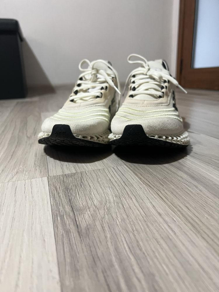 Adidas обувки 44 2/3 номер