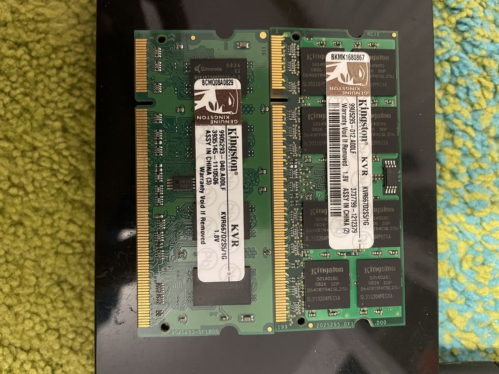 Memorii RAM laptop 1GB DDR2