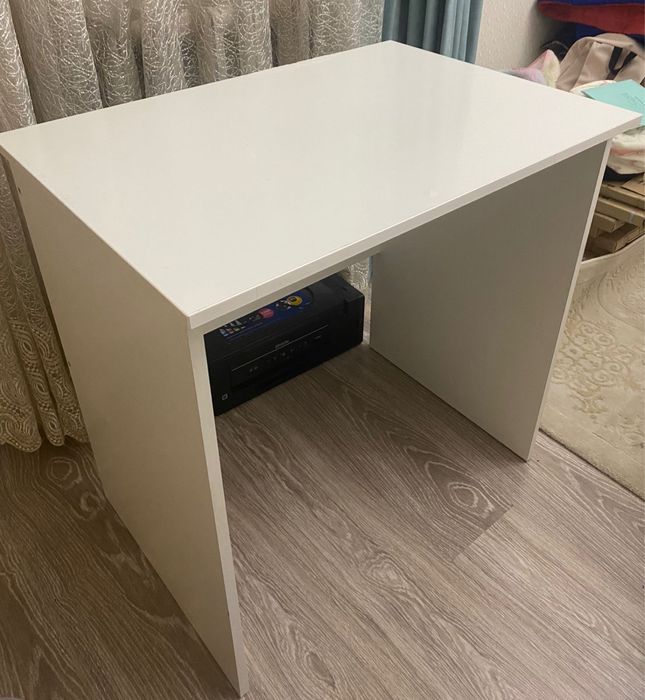 Продам стол икеа