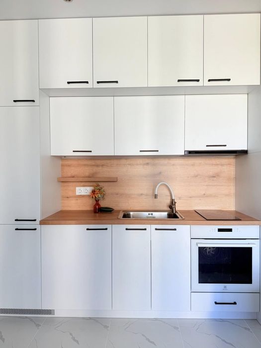 Дава се под наем Двустаен апартамент в Пловдив, Христо Смирненски - 70 кв.м за 690 € - Снимка #1