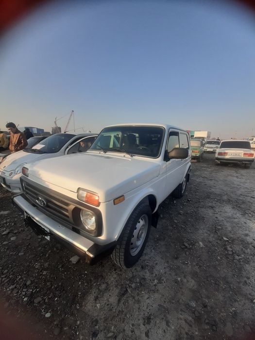 Lada 2121 Niva 4