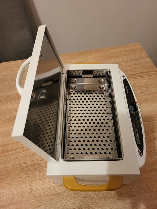 Sterilizator Pupinel Profesional cu Aer Cald, 2100 ml