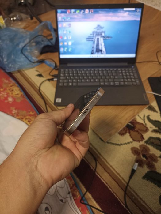 Iphone 16 pro max 256gb sim+eSim desert