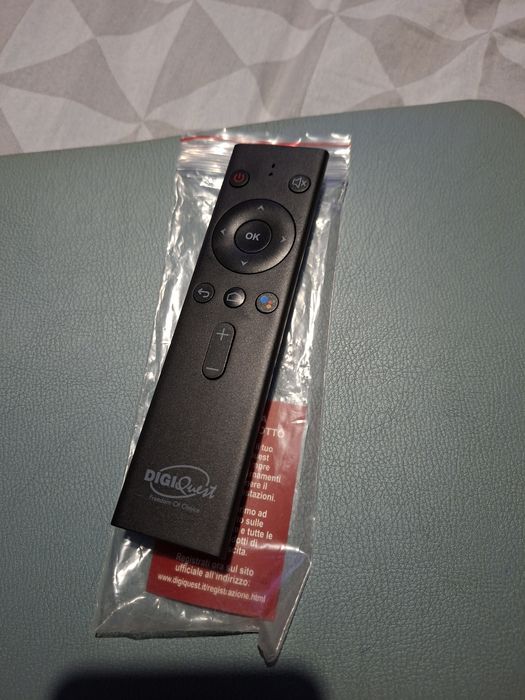 Универсални дистанционни. Smart air с микрофон.