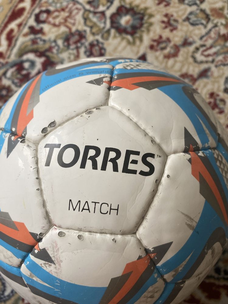 Продам мяч TORRES