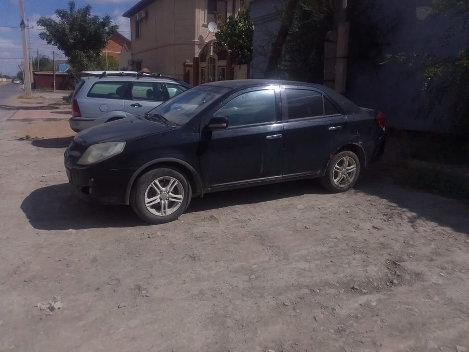 Geely MK 2012 г.в. черный KZ учёт.