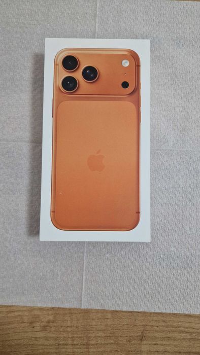 Vând IPhone Apple 17 Pro Max Orange