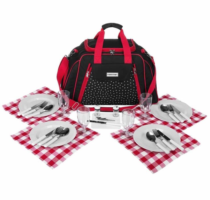 Пикник чанта за четирима с прибори