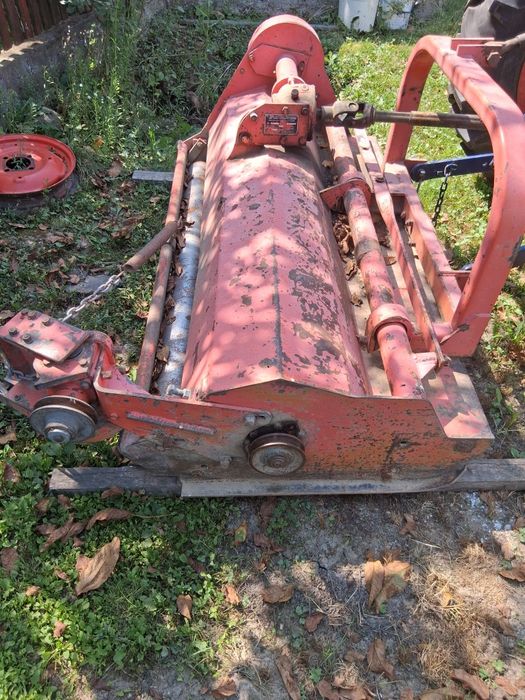 Tocator resturi vegetale