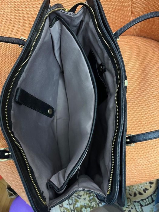 Poseta dama culoatea neagra