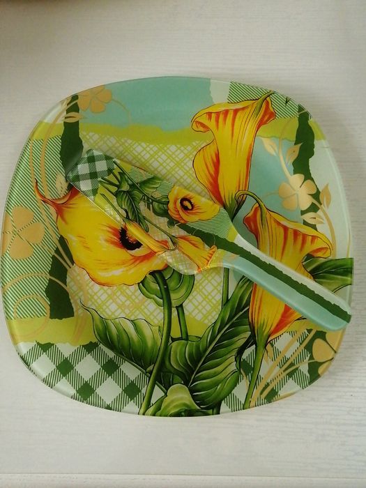 Посуда для кухни из стекла, для ращных приспособлении