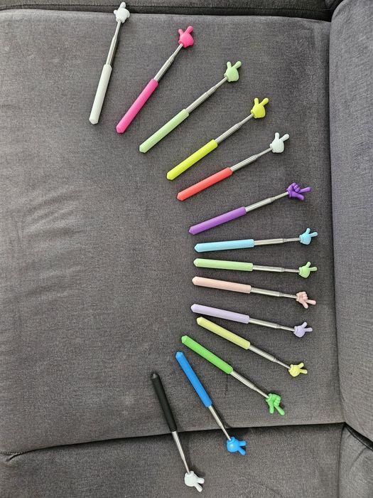 Aratatoare telescopice cu manuta || pointer telescopic