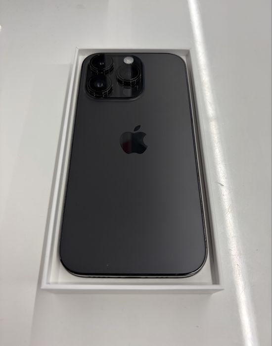 Продавам Apple Iphone 14 pro 128GB