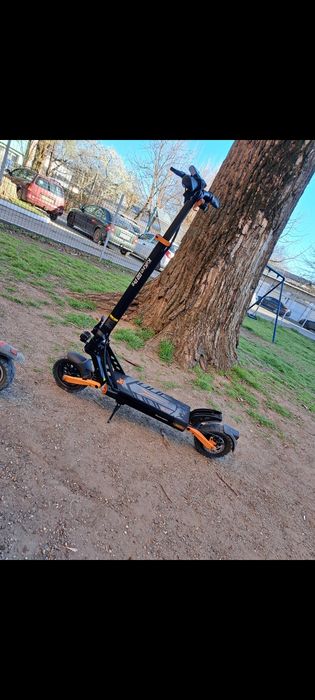 Vând Trotineta electrica Kukirin g2 pro