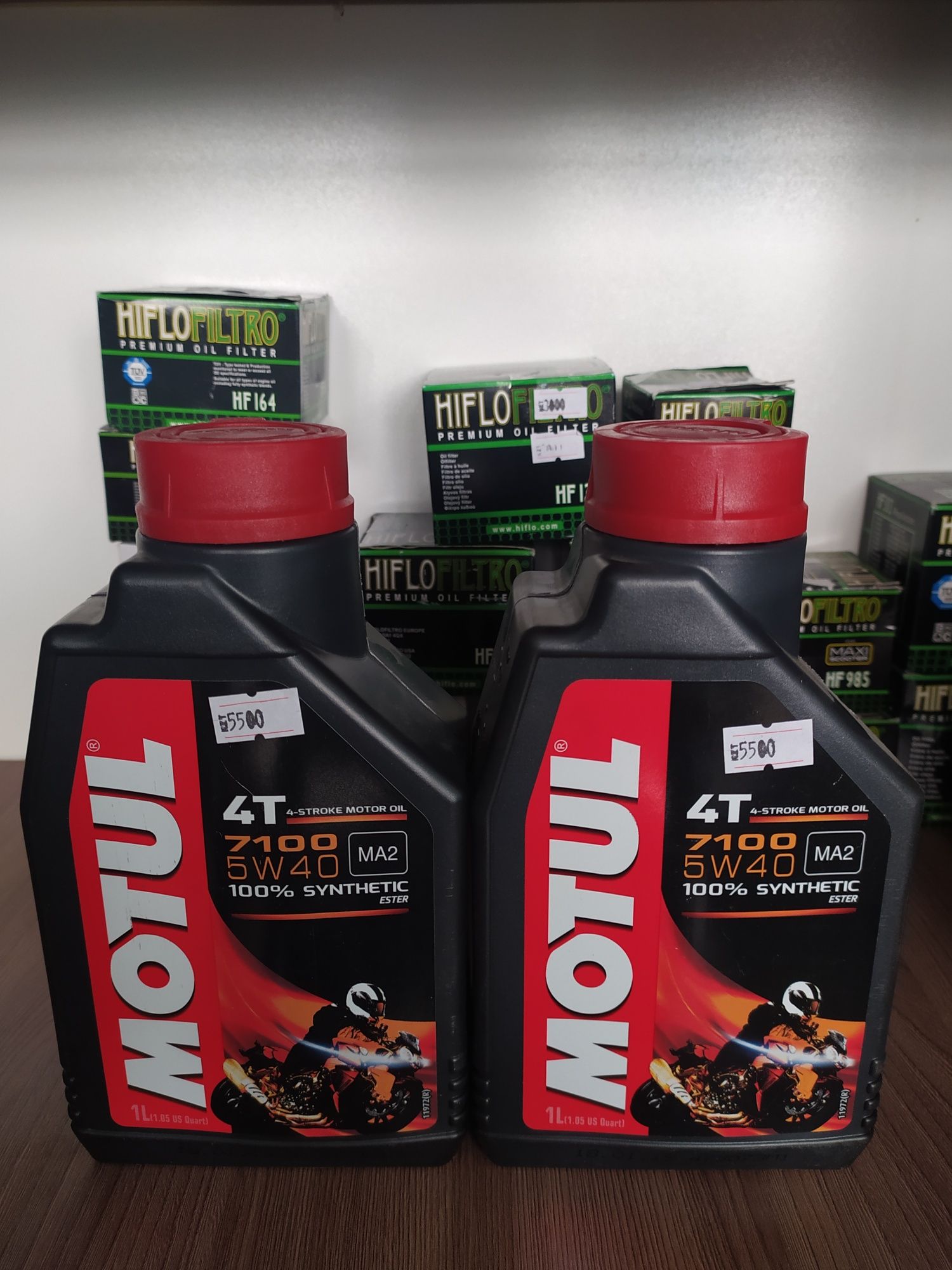 Фирменное,Оригинальное Моторное Масло MOTUL 7100(5W40). Большой выбор!