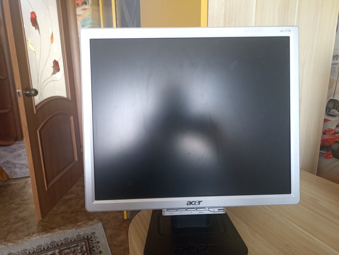 Монитор Acer 60гц