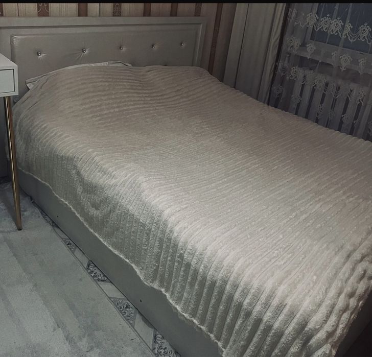 Продам кровать срочно