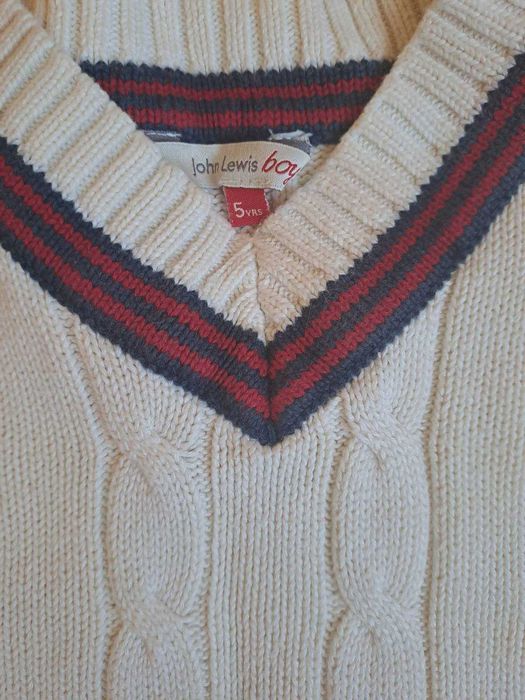 Пулвер на John Lewis за момче 5 годинки
