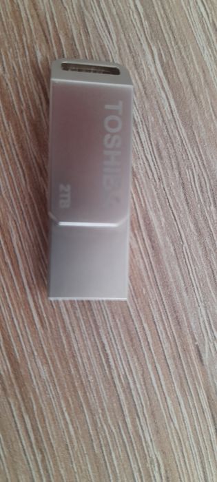 Stick USB 2 tb noi
