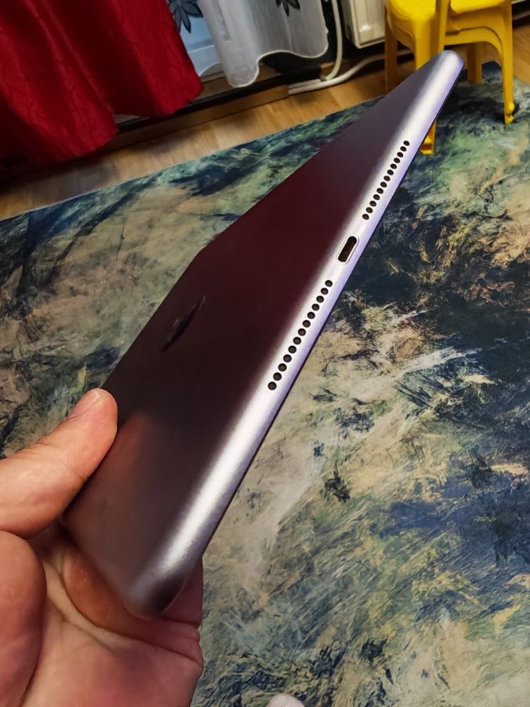 Vand sau Schimb Apple Ipad  Gen 6