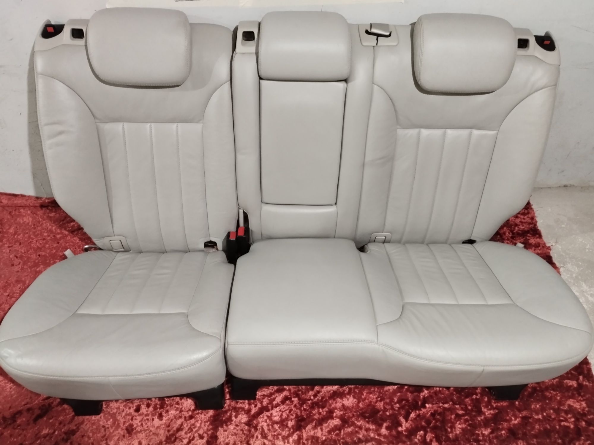 Салон за Mercedes ML W164