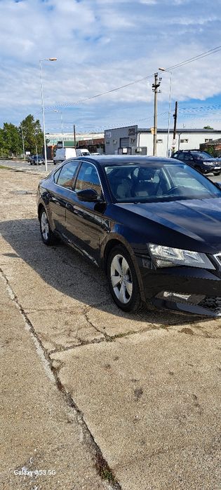 De vînzare skoda superb