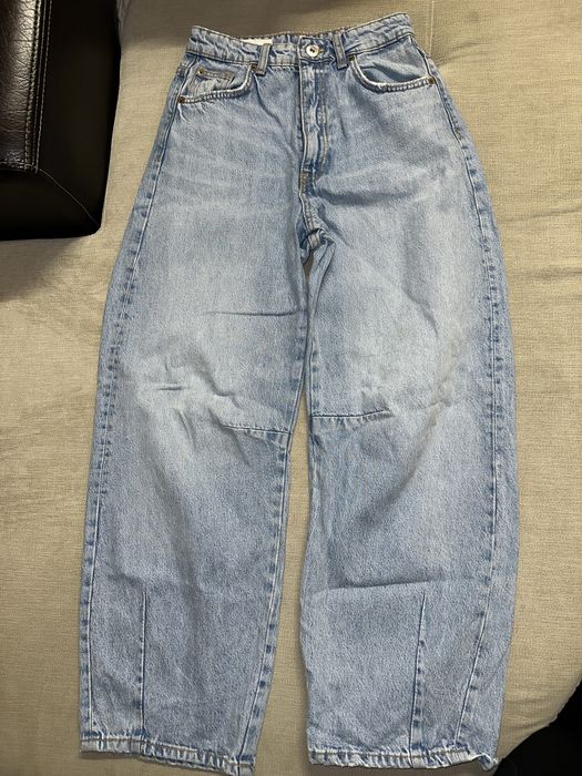 Дънки на марката Zara