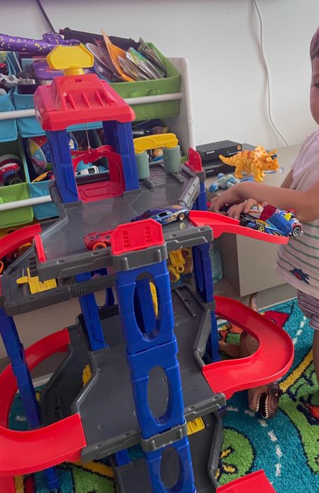 Circuit masinute 4 etaje