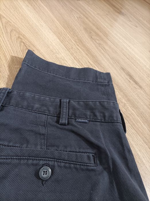Pantaloni eleganți Lacoste