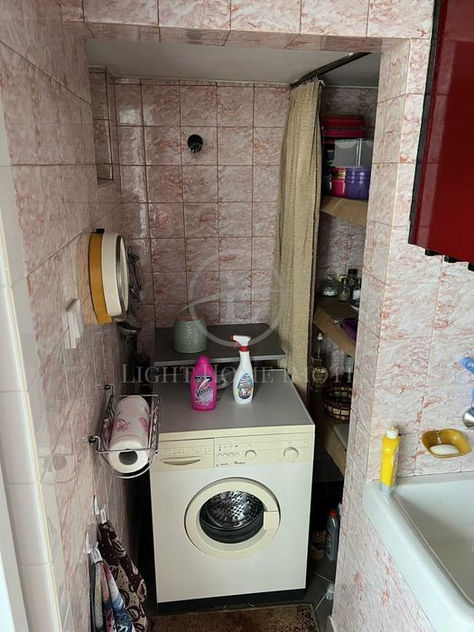 Продава се Тристаен апартамент в Пловдив, Кючук Париж - 92 кв.м за 1774 €/кв.м - Снимка #13