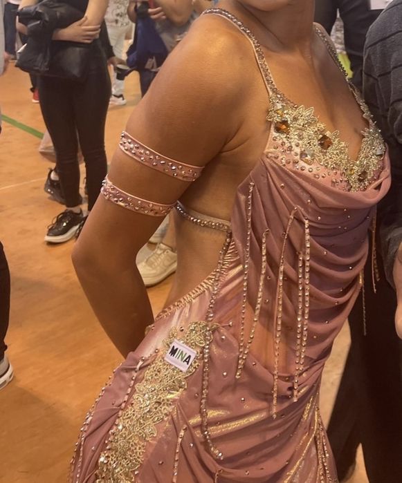 Рокля за спортни танци, латина