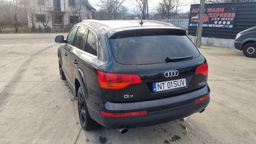 Audi q7 motor 3.0 tdi Motor Bug Preț Fix Fix Fix