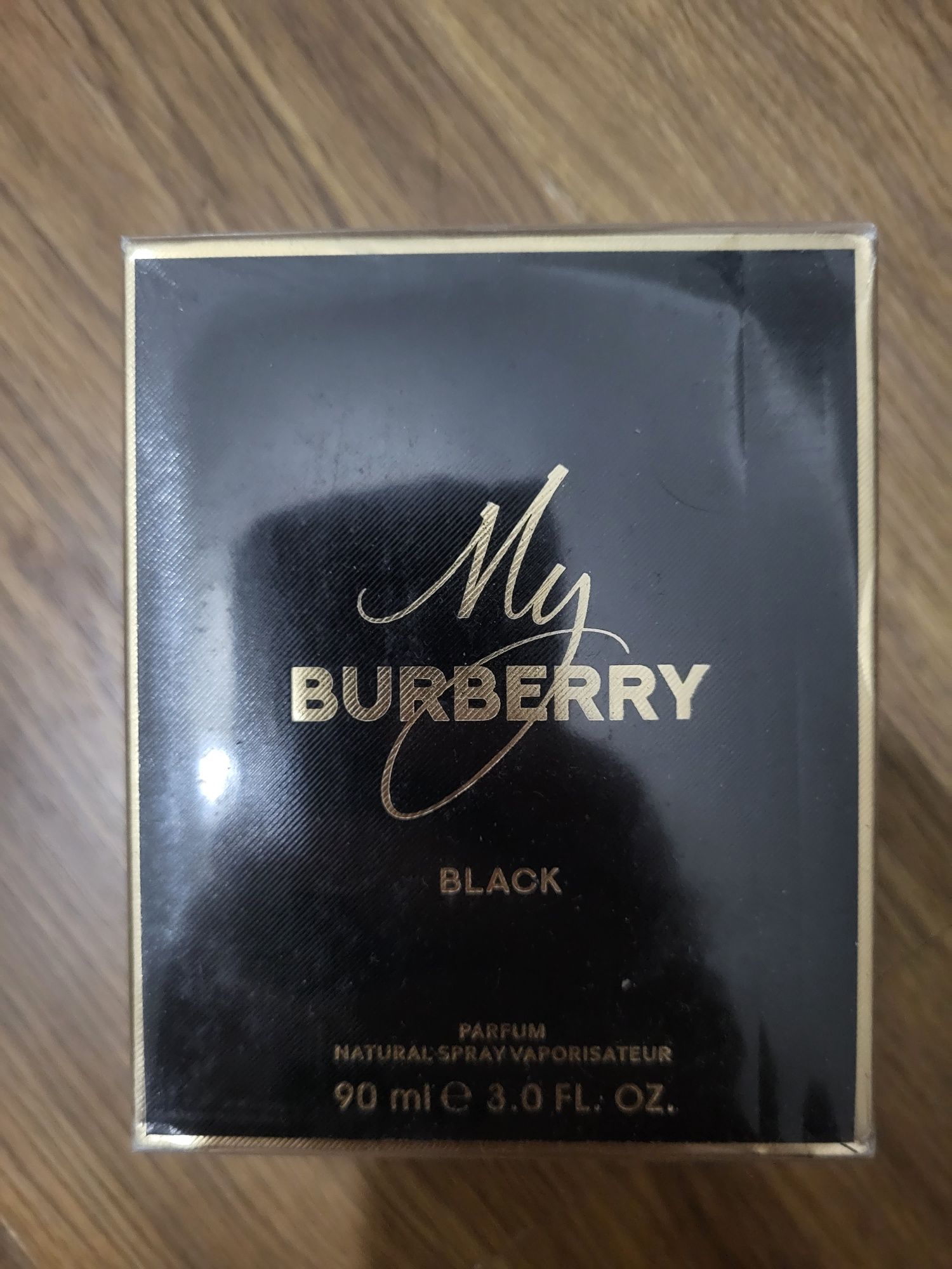 Vând parfum My Burberry!
