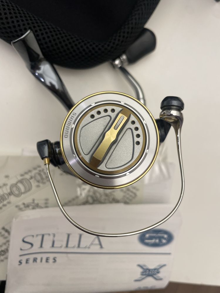 Риболовна макара Shimano Stella 2500 FE