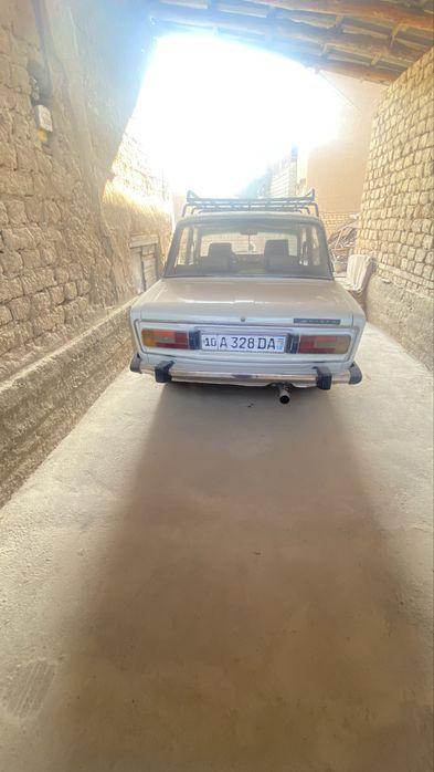 Jiguli 06 srochni sotiladi