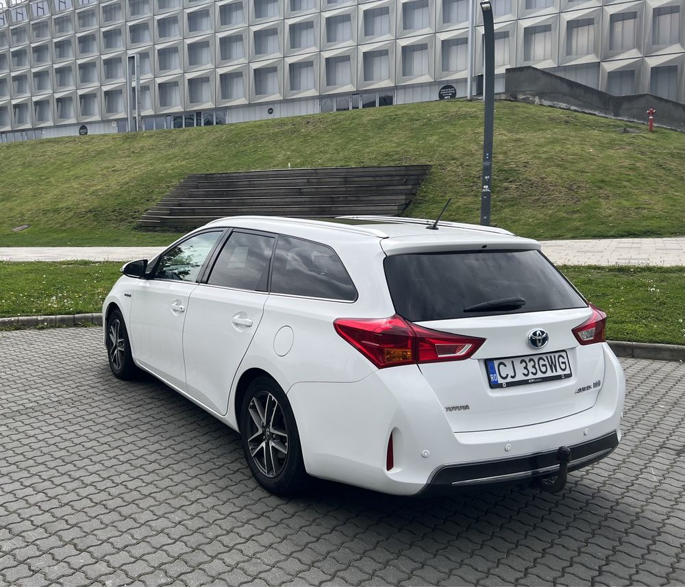 Toyota Auris Hybrid GPL