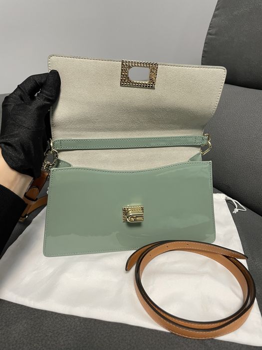 Чанта Furla Zoe S петрол лачена