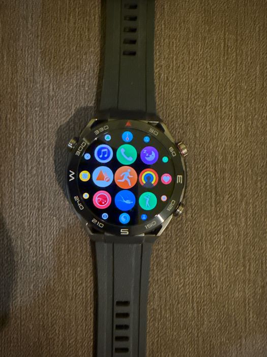 Смарт часовник HUAWEI watch ultimate